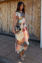 Load image into Gallery viewer, Animal Shell Lucy Dress