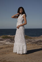 Load image into Gallery viewer, LAYAN LACE MAXI