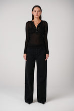 Load image into Gallery viewer, XAVIER BUTTON TOP - BLACK