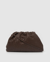 Load image into Gallery viewer, Izoa Vincenza Woven Bag Chocolate