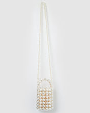 Load image into Gallery viewer, Izoa Besito Pearl Handbag White