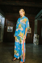 Load image into Gallery viewer, Blue Hotel Special Resort Shirt