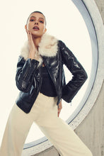 Load image into Gallery viewer, WET LOOK AVIATOR