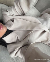 Load image into Gallery viewer, Saskia Cinched Blazer - Dove Grey
