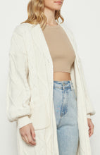 Load image into Gallery viewer, Cream Chunky Cable Knit Cardi