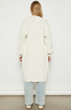 Load image into Gallery viewer, Cream Chunky Cable Knit Cardi