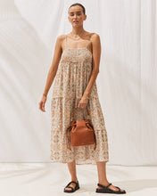 Load image into Gallery viewer, THE SOLETO TULIP BAG IN COGNAC