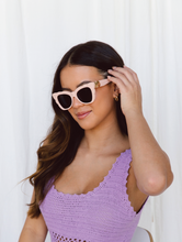 Load image into Gallery viewer, Spell x Pared - Marilyn Nude