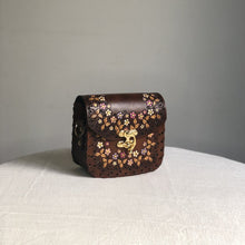 Load image into Gallery viewer, Vintage Daisy - Mini Bag Vintage Brown
