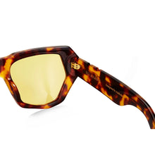 Load image into Gallery viewer, BIG MAMMA IN DARK TORTOISE & YELLOW