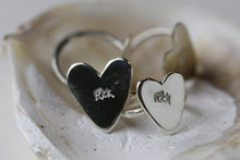 Load image into Gallery viewer, Flick Heart Ring, Silver