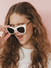 Load image into Gallery viewer, Spell x Pared - Marilyn Ivory / Gold