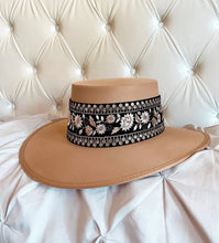 Load image into Gallery viewer, HNR x Stephanie Danielle “Sausalito” in hazelnut