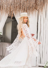 Load image into Gallery viewer, HNR x Stephanie Danielle collection “Stephanie” in ivory