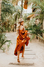 Load image into Gallery viewer, HNR x Stephanie Danielle “VALENCIA” in hazelnut