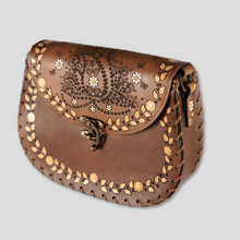 Load image into Gallery viewer, Tiggy Lily - Hobo Vintage Brown