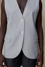 Load image into Gallery viewer, Florentina Vest in Grey
