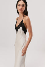 Load image into Gallery viewer, EANNA MAXI DRESS
