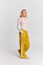 Load image into Gallery viewer, Golden Gaytime Straight Leg Linen Pant
