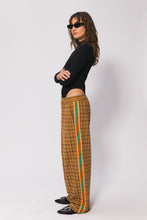 Load image into Gallery viewer, Check Baggy Vacay Pants
