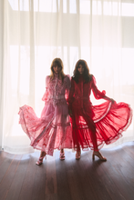 Load image into Gallery viewer, THE RED BOWS MAXI
