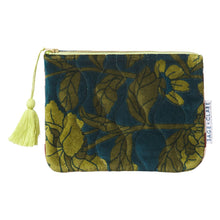 Load image into Gallery viewer, BERNANDA VELVET POUCH - PEACOCK
