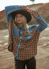 Load image into Gallery viewer, Texas Yoke Button Up
