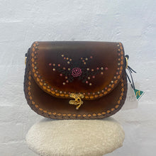 Load image into Gallery viewer, Rose Saddle Hobo
