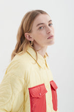 Load image into Gallery viewer, BUCKLEY JACKET IN YELLOW/RED
