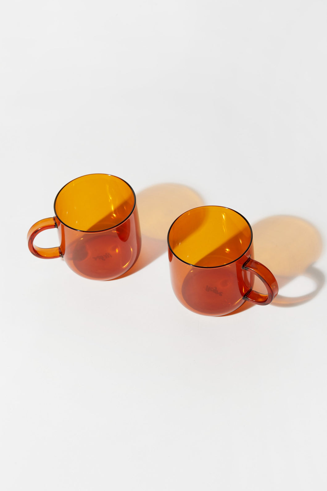 CORO CUP SET IN AMBER