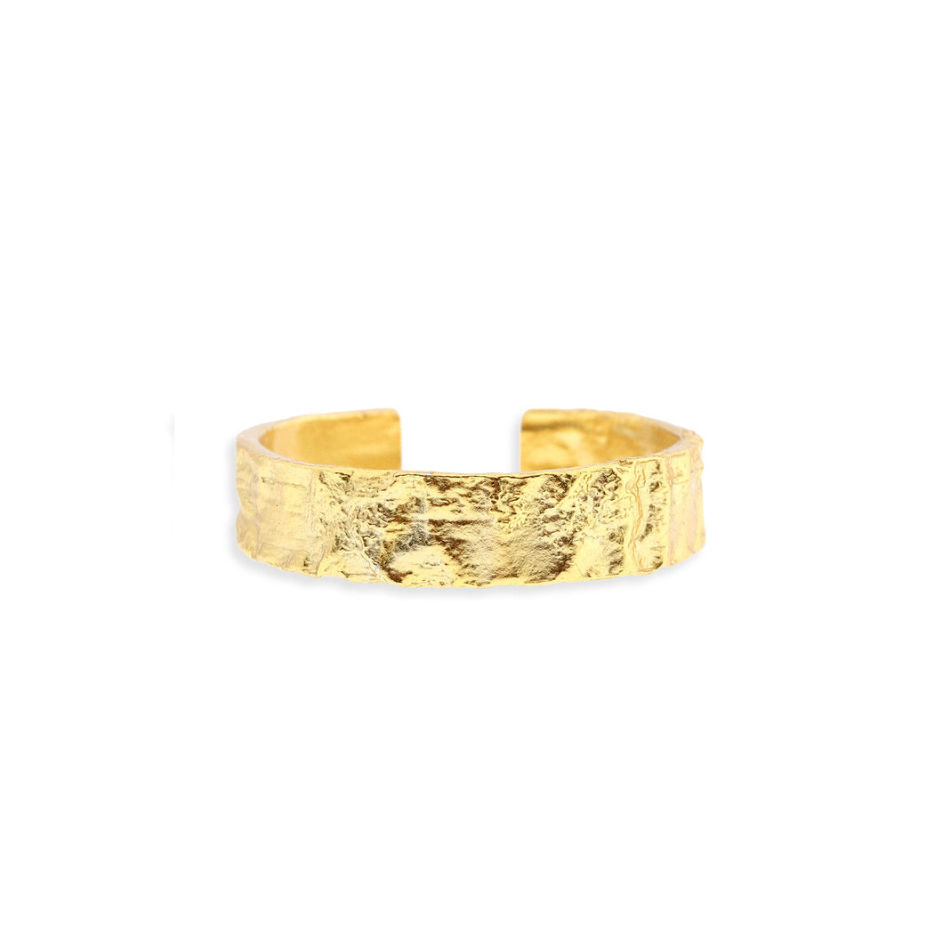 EROS GOLD TEXTURED RING - MEDIUM