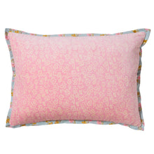 Load image into Gallery viewer, PRUDENCE VELVET CUSHION
