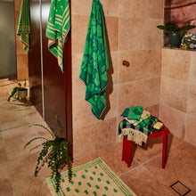 Load image into Gallery viewer, FLORENCE BATH SHEET - APPLE
