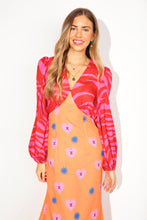 Load image into Gallery viewer, Lucy Print Clash Midi Dress
