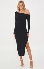 Load image into Gallery viewer, CHLOE KNIT DRESS IN BLACK
